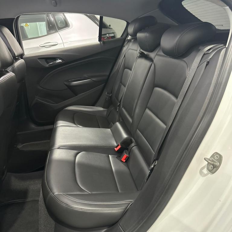 CHEVROLET Cruze Hatch - Foto