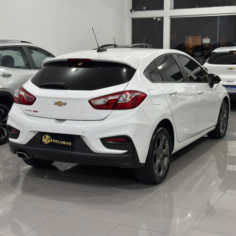 CHEVROLET Cruze Hatch - Foto