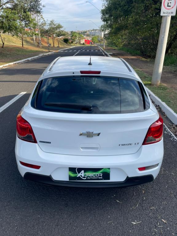 CHEVROLET Cruze Hatch - Foto