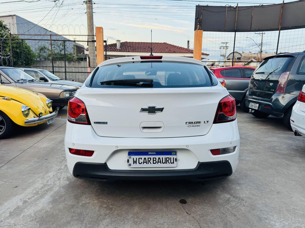 CHEVROLET Cruze Hatch - Foto