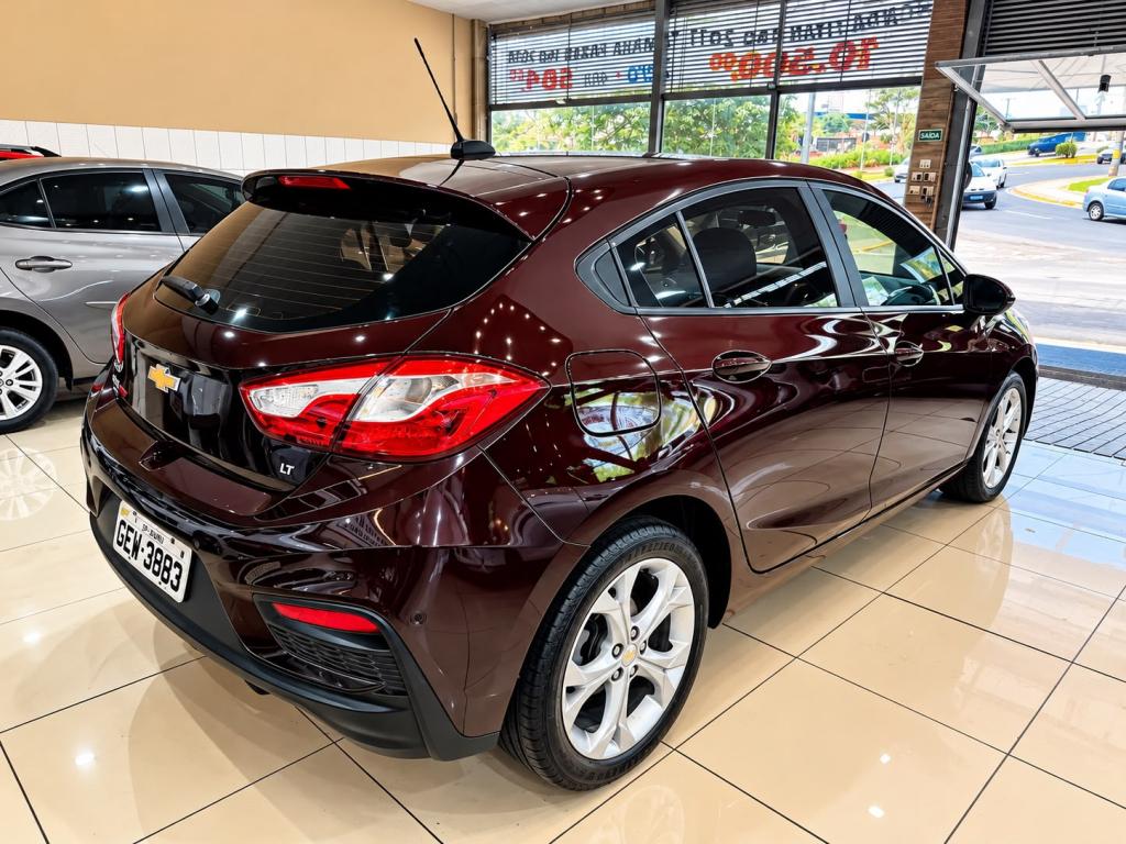 CHEVROLET Cruze Hatch - Foto