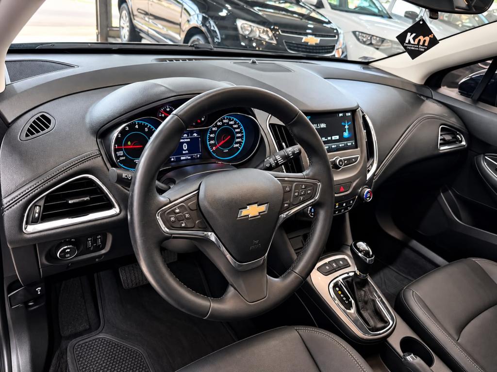 CHEVROLET Cruze Hatch - Foto