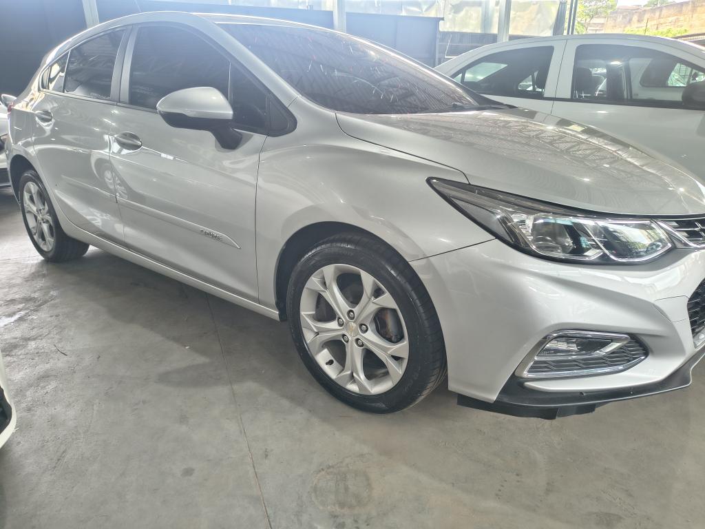CHEVROLET Cruze Hatch - Foto