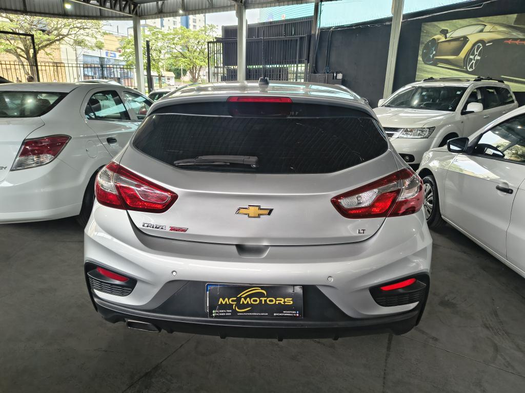 CHEVROLET Cruze Hatch - Foto