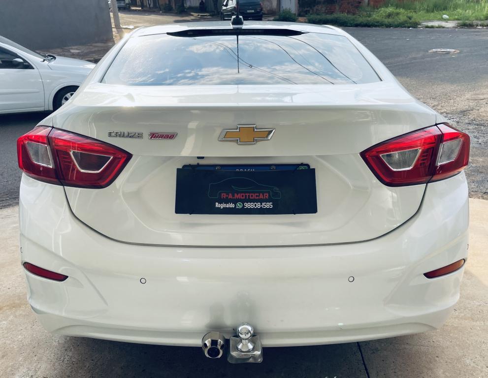 CHEVROLET Cruze Hatch - Foto