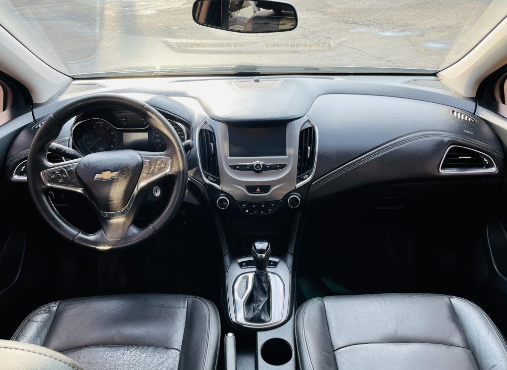 CHEVROLET Cruze Hatch - Foto