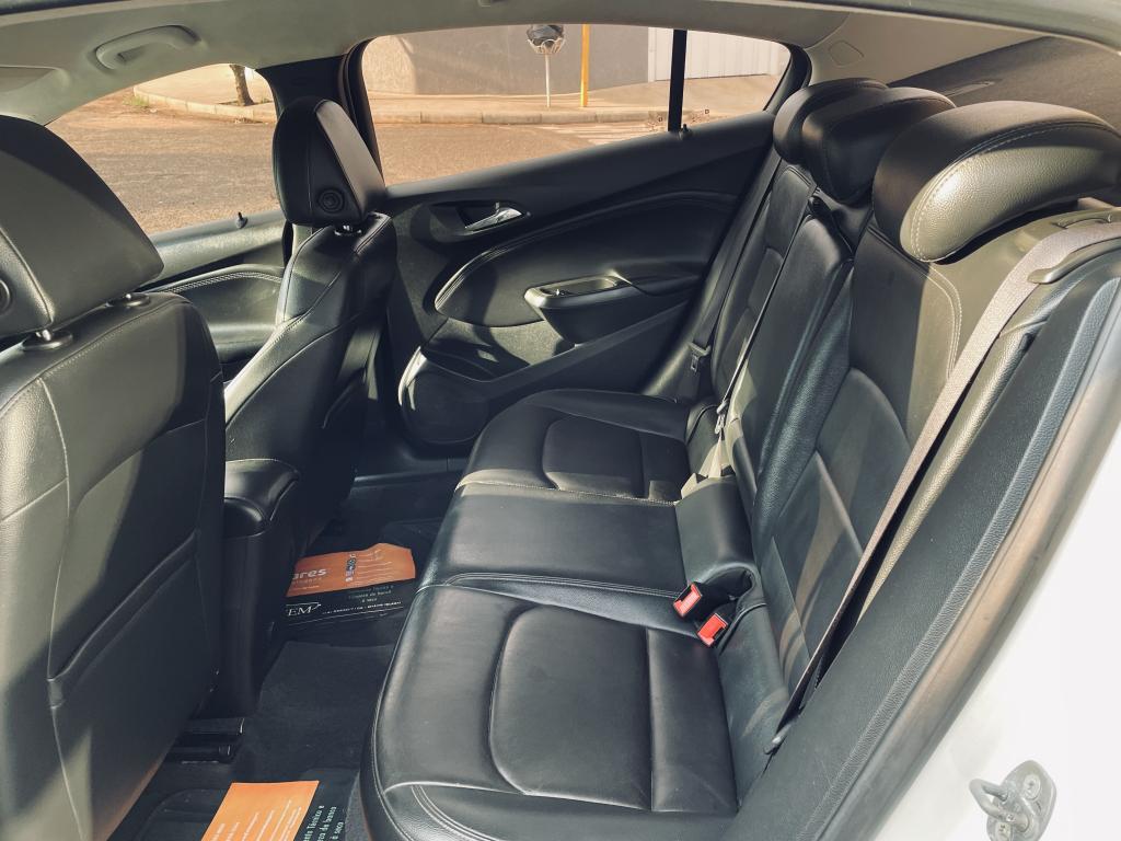 CHEVROLET Cruze Hatch - Foto