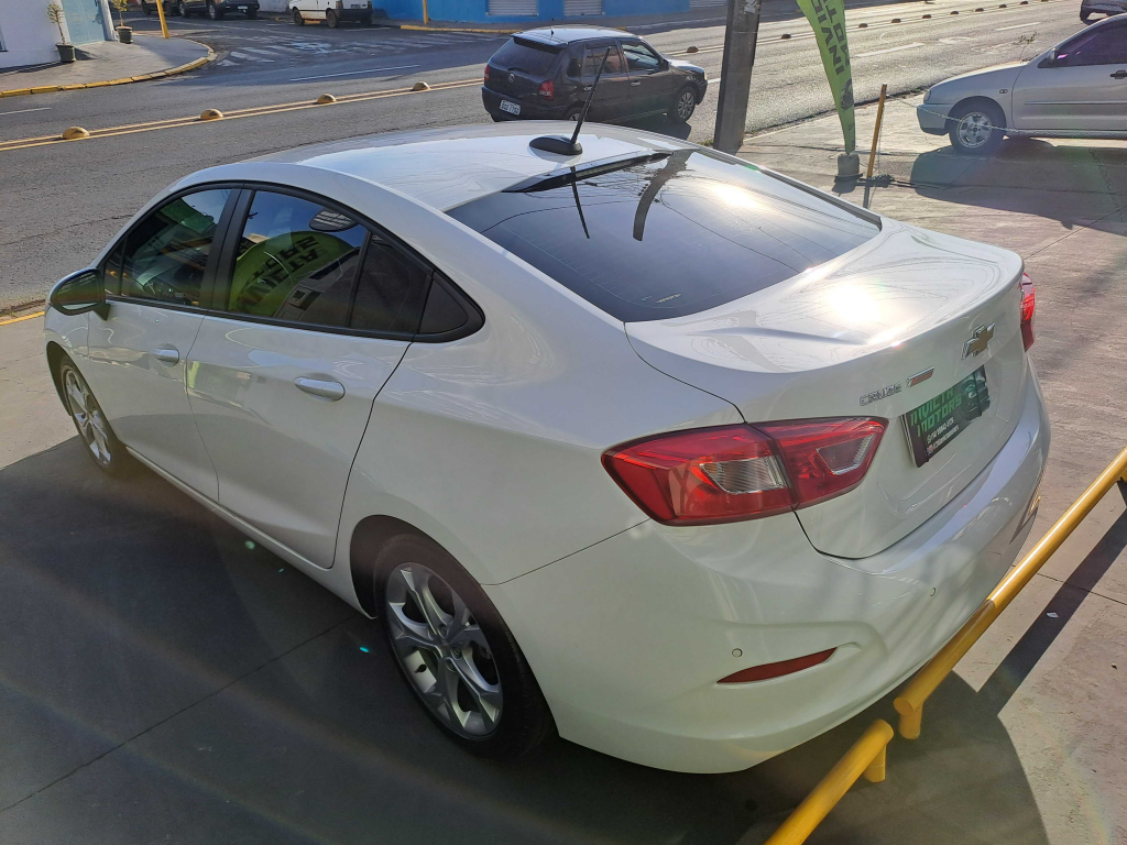 CHEVROLET Cruze Sedan - Miniatura