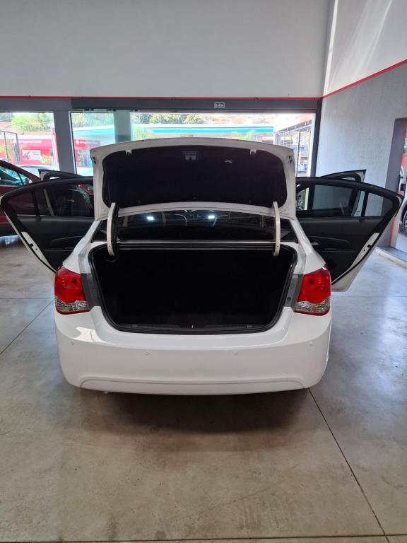 CHEVROLET Cruze Sedan - Foto