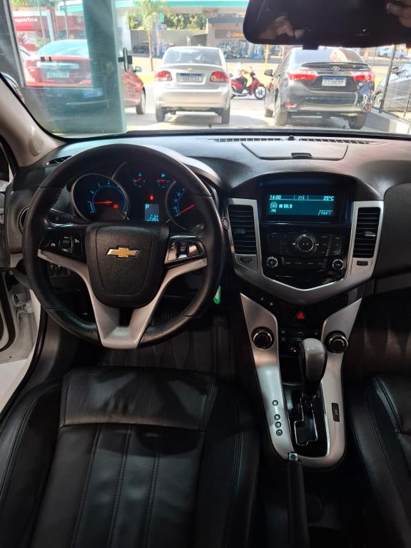 CHEVROLET Cruze Sedan - Foto