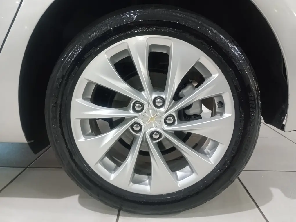 CHEVROLET Cruze Sedan - Foto