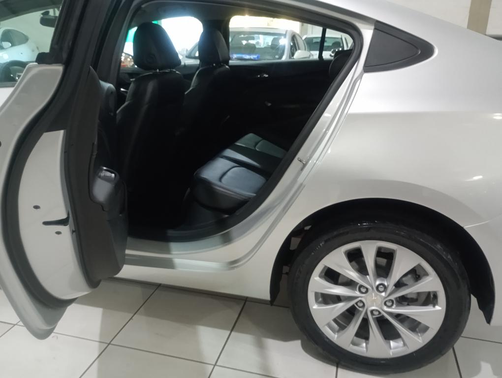 CHEVROLET Cruze Sedan - Foto