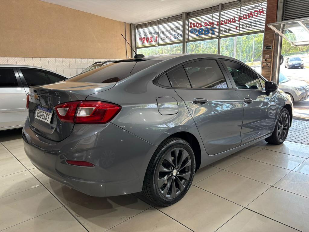 CHEVROLET Cruze Sedan - Foto