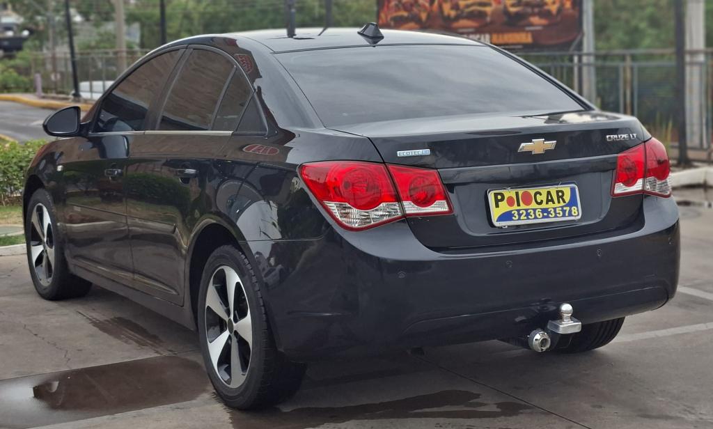 CHEVROLET Cruze Sedan - Foto