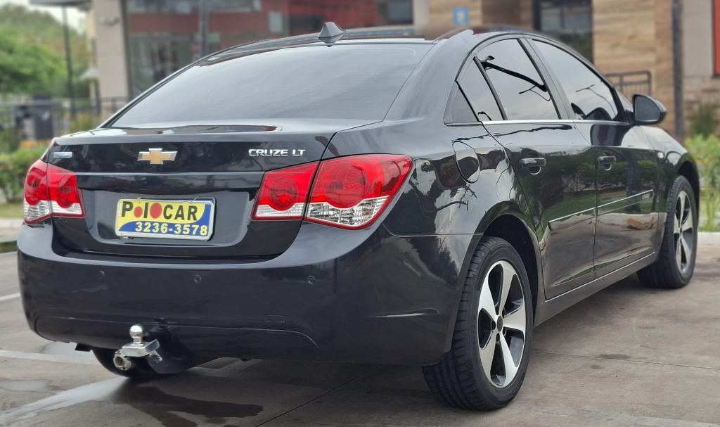 CHEVROLET Cruze Sedan - Foto