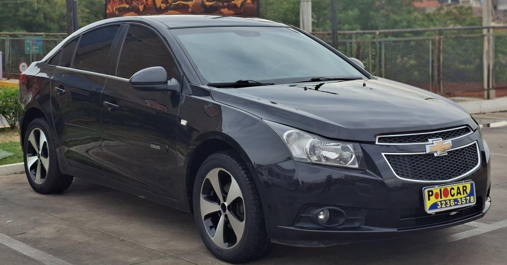 CHEVROLET Cruze Sedan - Foto