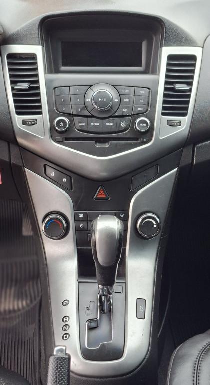 CHEVROLET Cruze Sedan - Foto