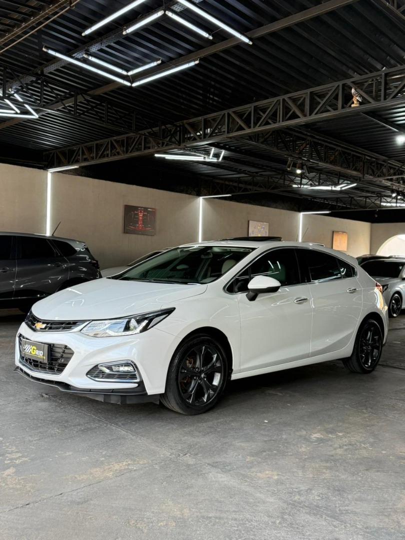 CHEVROLET Cruze Sedan - Foto