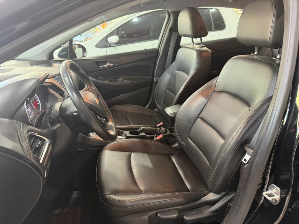 CHEVROLET Cruze Sedan - Foto