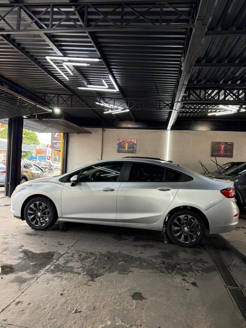 CHEVROLET Cruze Sedan - Foto