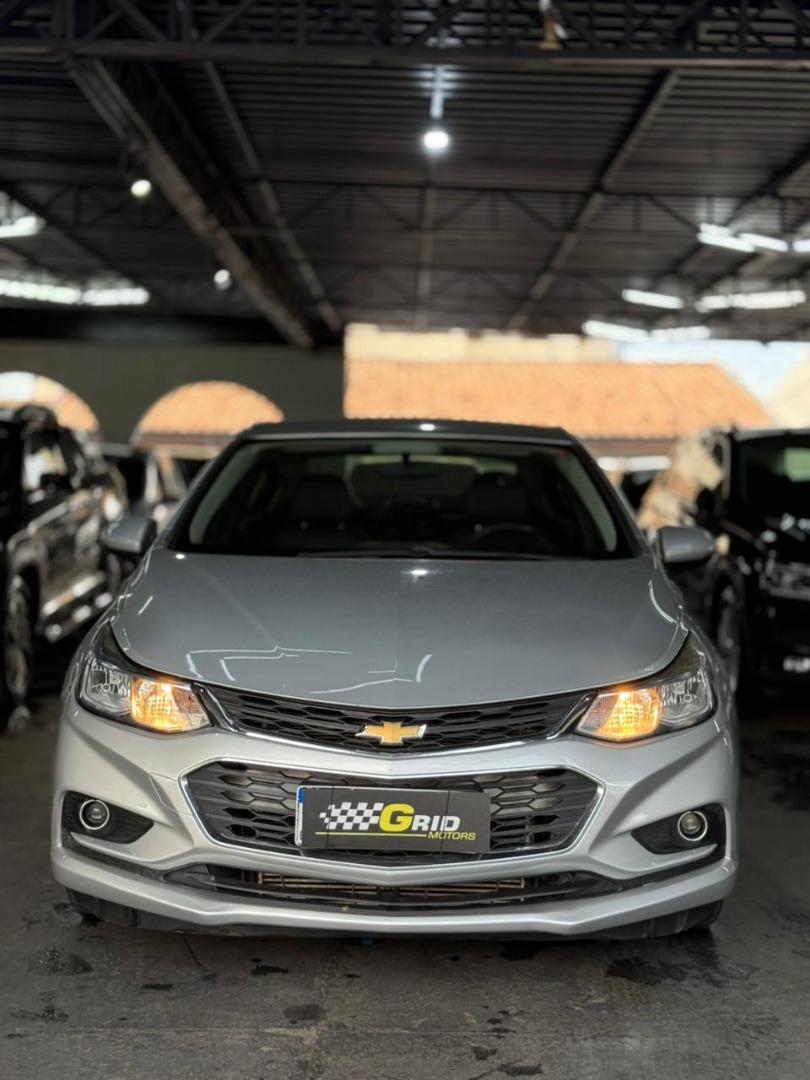 CHEVROLET Cruze Sedan - Foto