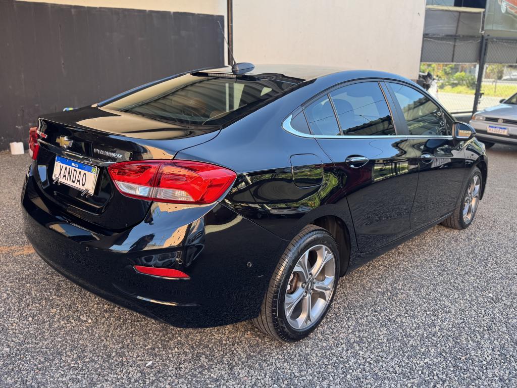 CHEVROLET Cruze Sedan - Foto