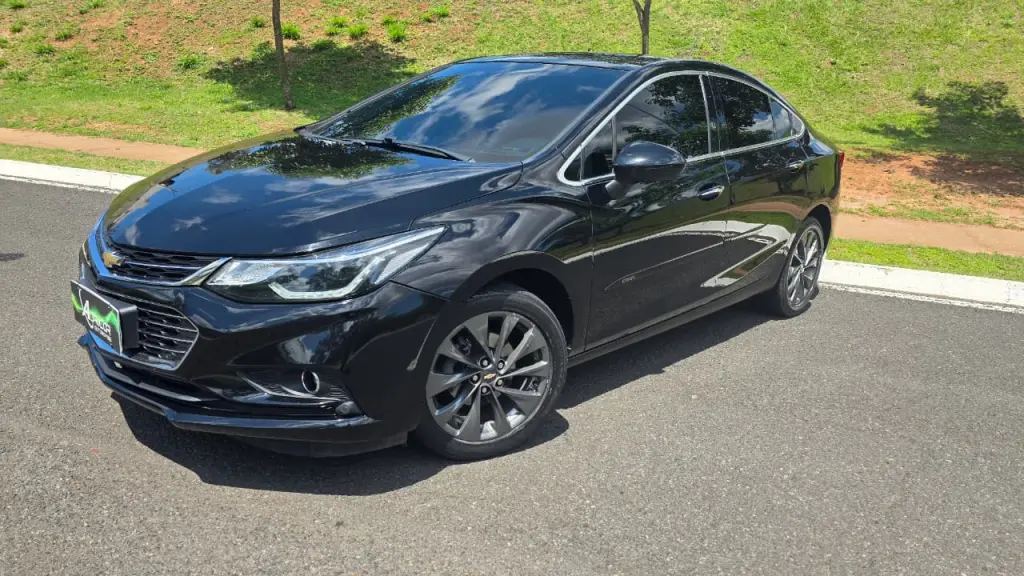 CHEVROLET Cruze Sedan - Foto