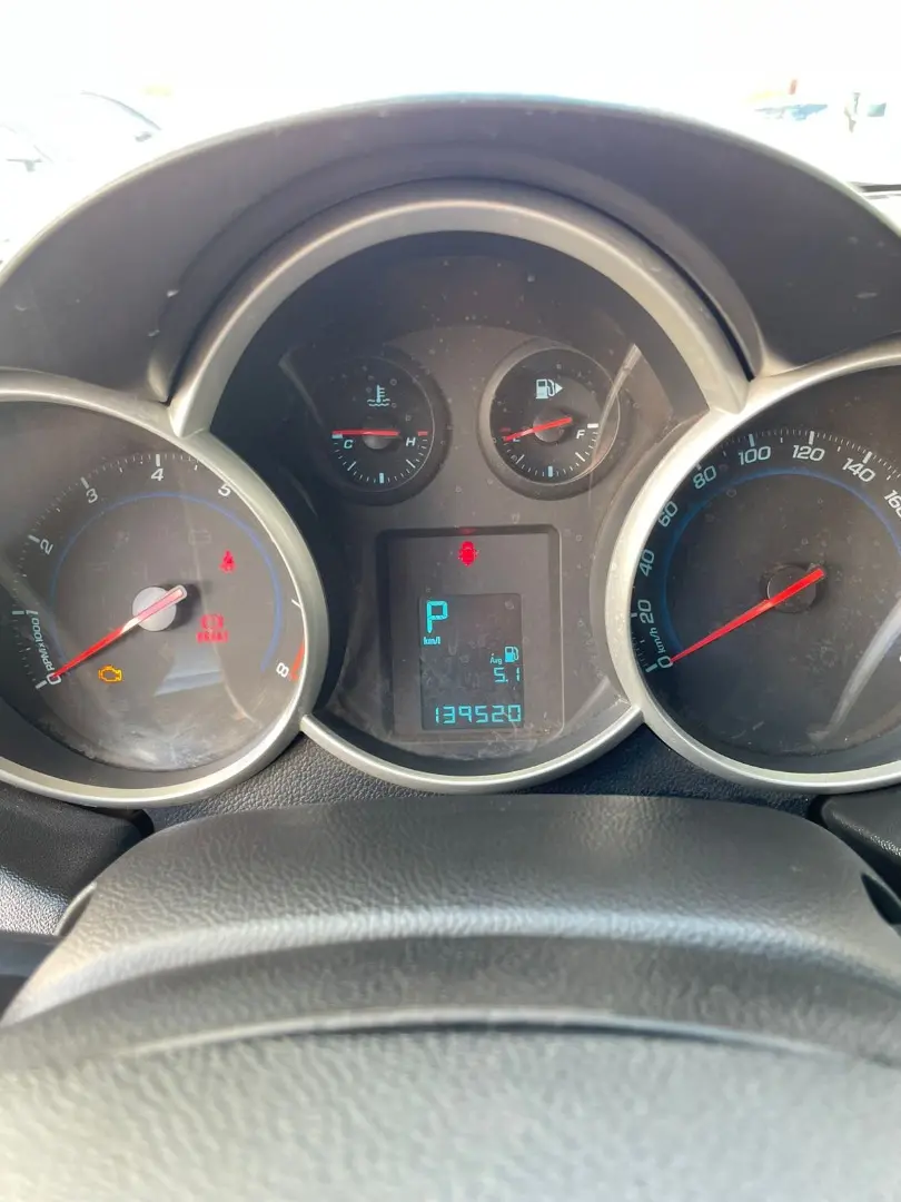 CHEVROLET Cruze Sedan - Foto