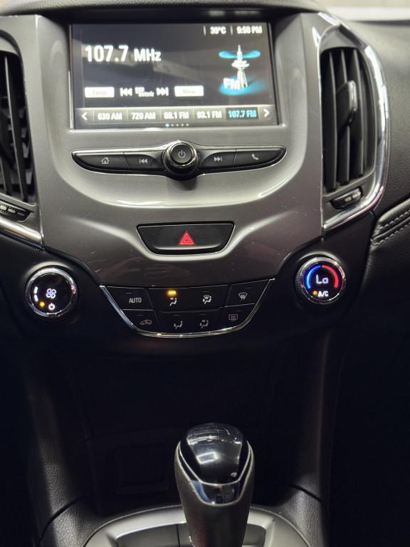 CHEVROLET Cruze Sedan - Foto