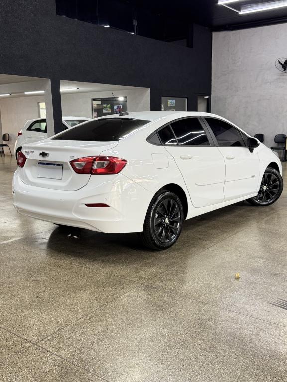 CHEVROLET Cruze Sedan - Foto