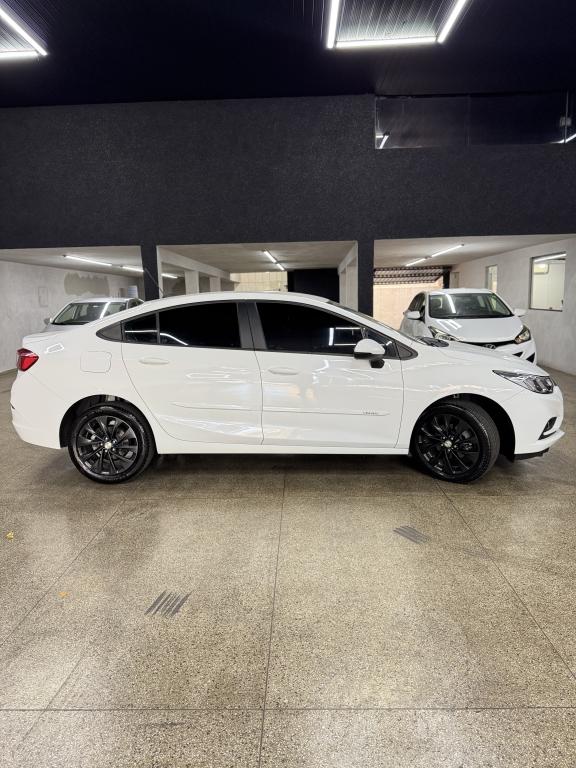 CHEVROLET Cruze Sedan - Foto