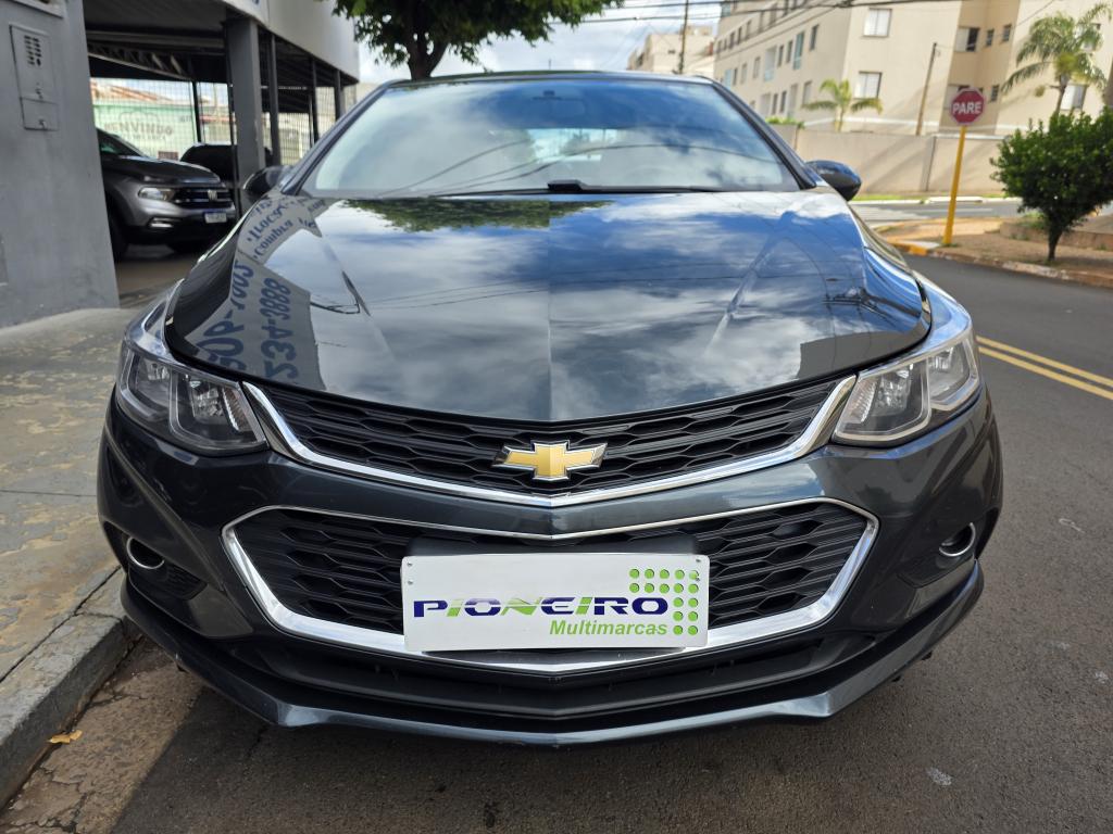 CHEVROLET Cruze Sedan - Foto