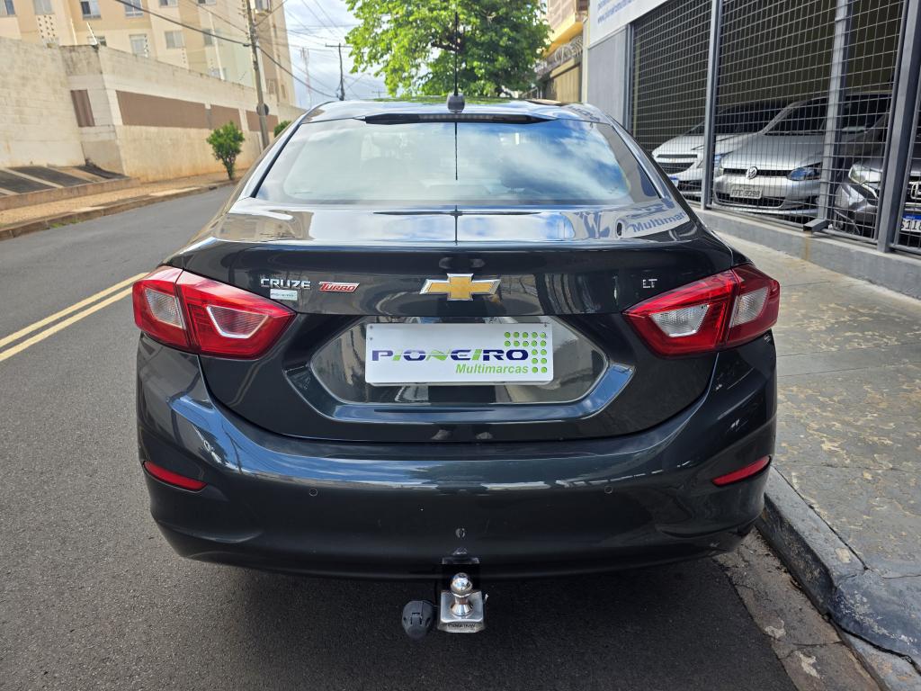 CHEVROLET Cruze Sedan - Foto