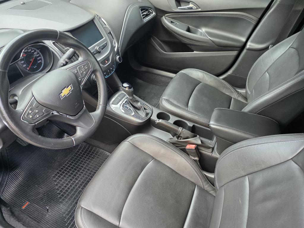 CHEVROLET Cruze Sedan - Foto