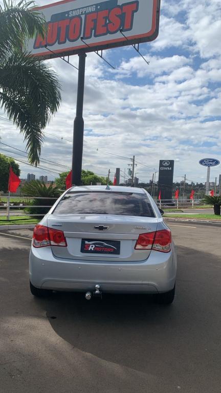 CHEVROLET Cruze Sedan - Foto