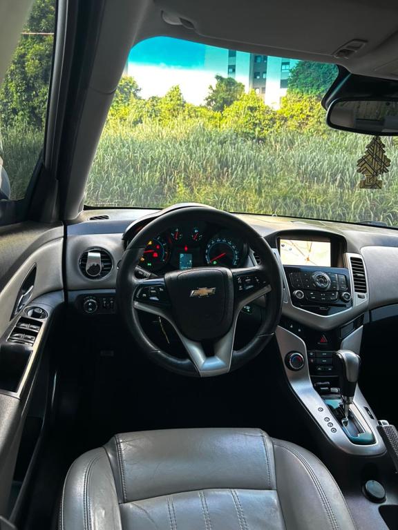 CHEVROLET Cruze Sedan - Foto