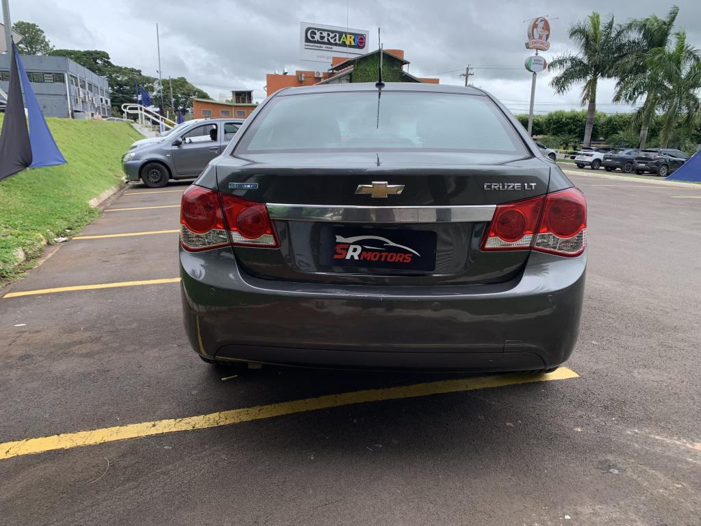 CHEVROLET Cruze Sedan - Foto