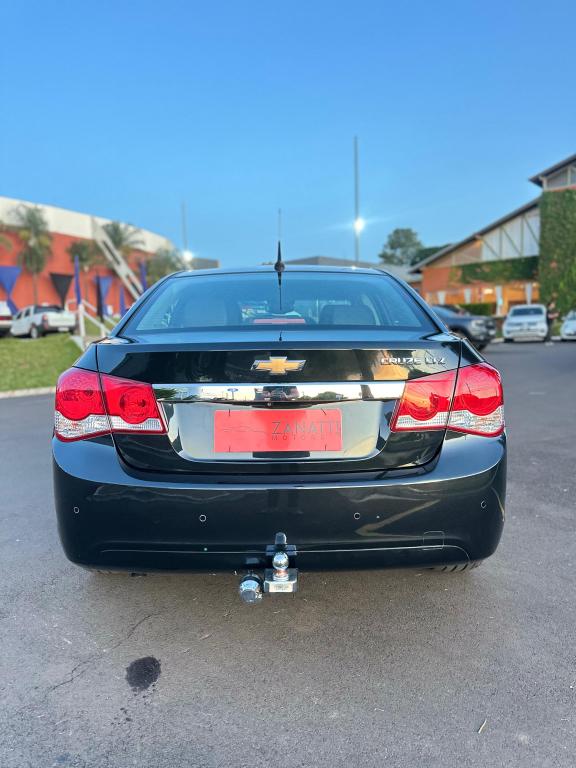 CHEVROLET Cruze Sedan - Foto