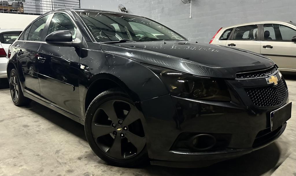 CHEVROLET Cruze Sedan - Foto