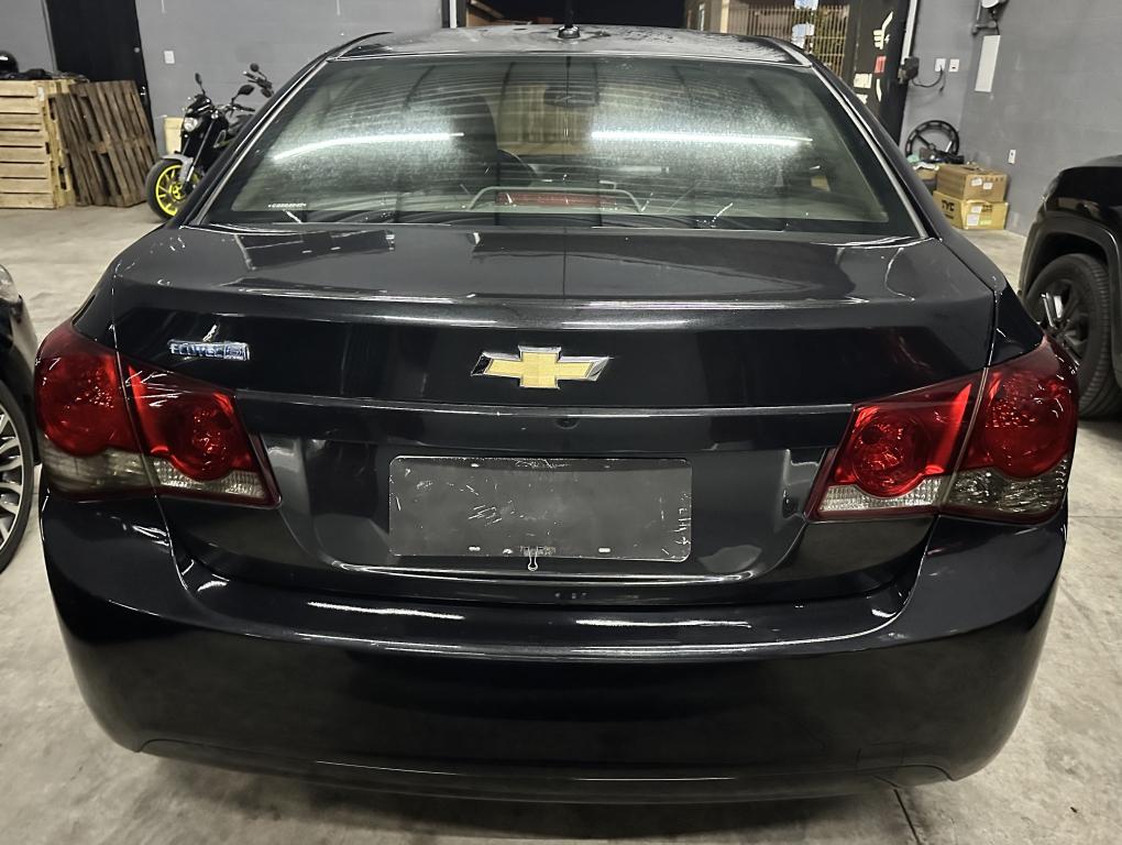 CHEVROLET Cruze Sedan - Foto