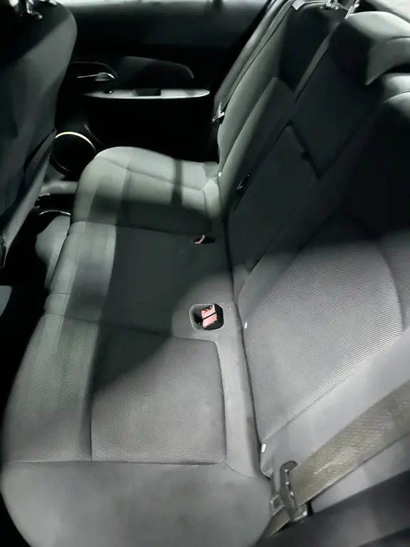 CHEVROLET Cruze Sedan - Foto