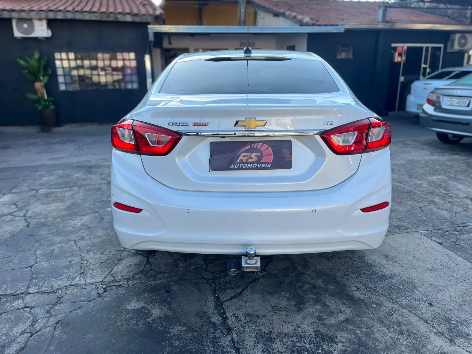 CHEVROLET Cruze Sedan - Foto