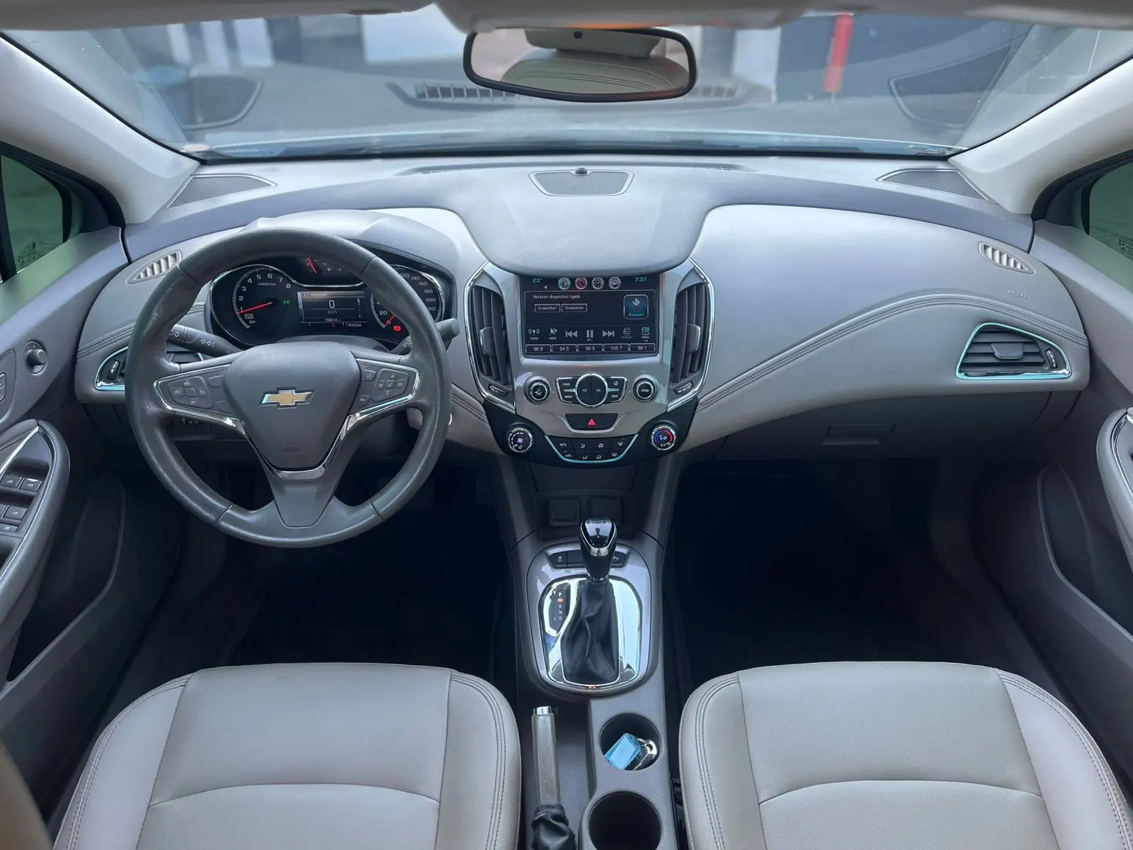 CHEVROLET Cruze Sedan - Foto