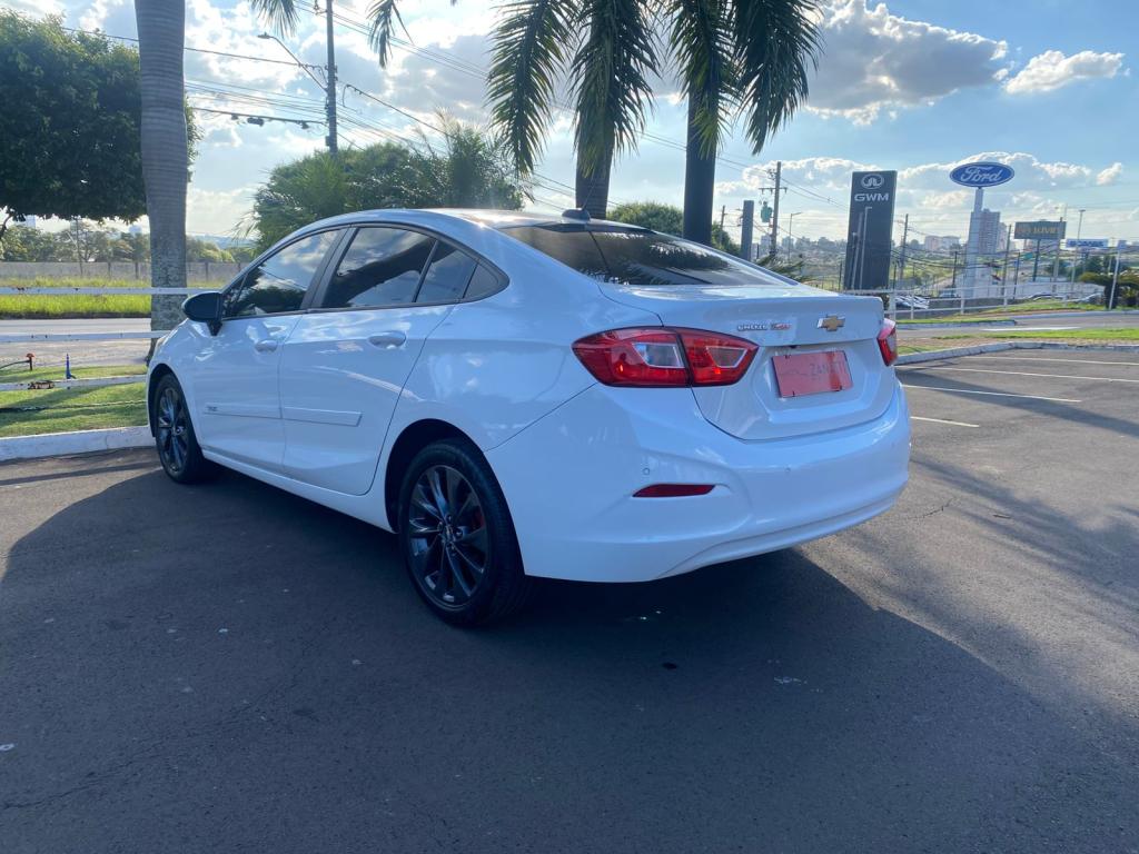 CHEVROLET Cruze Sedan - Foto