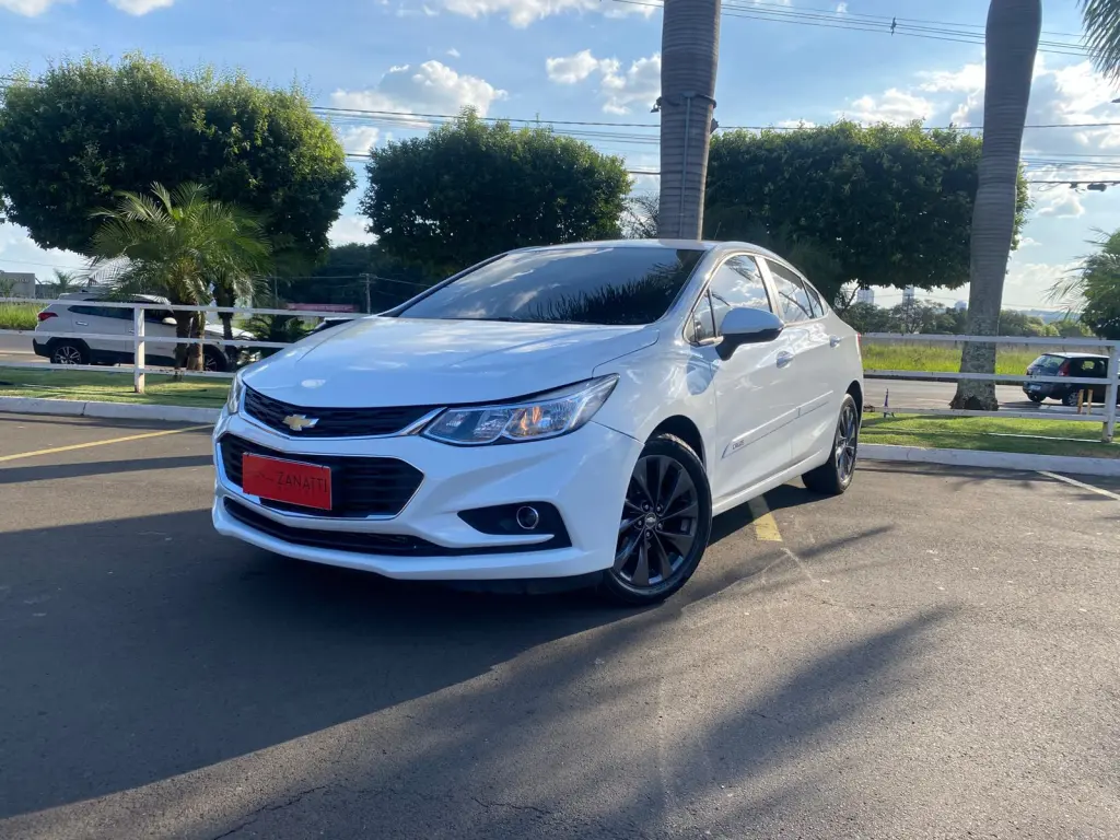 CHEVROLET Cruze Sedan - Foto