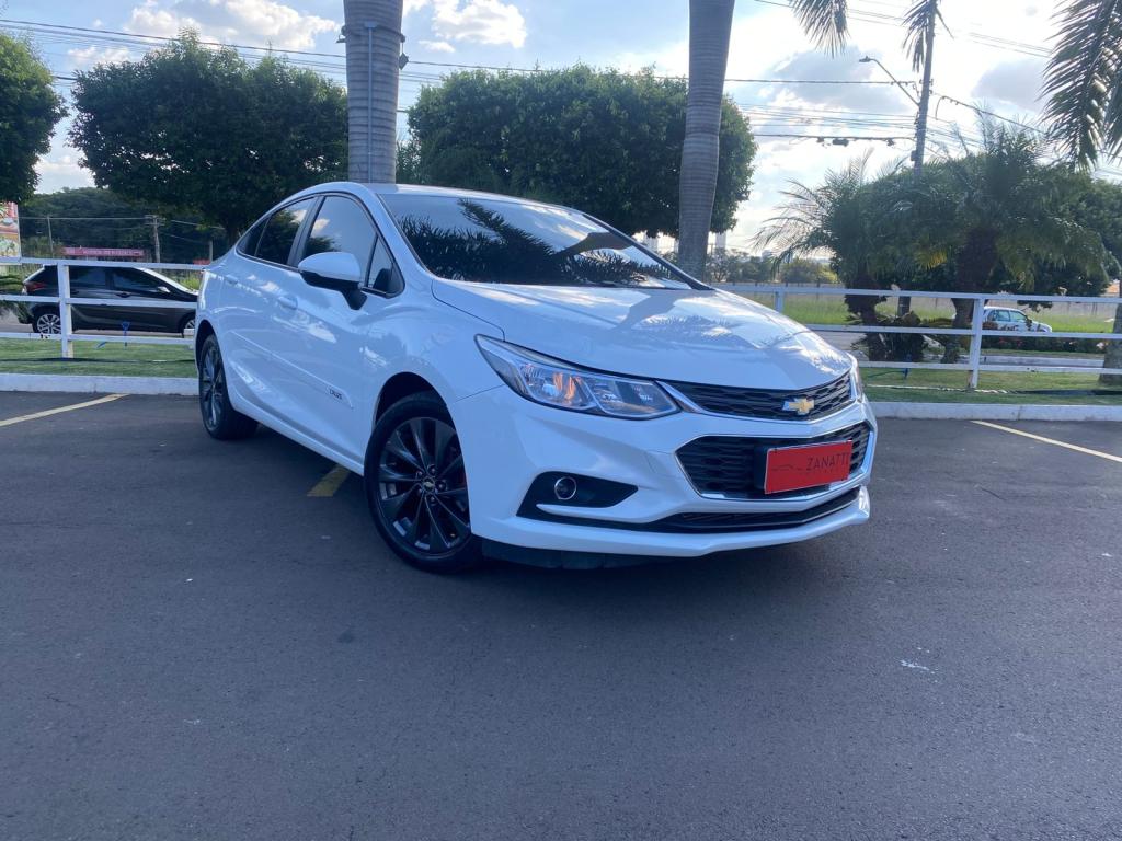 CHEVROLET Cruze Sedan - Foto