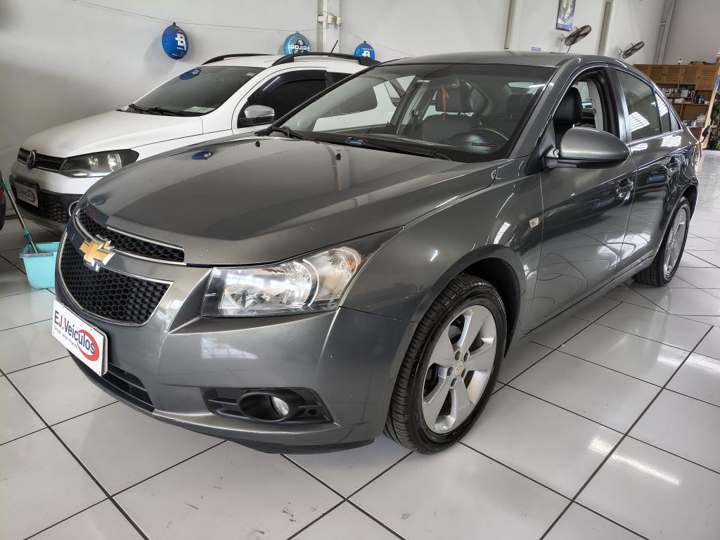 CHEVROLET Cruze Sedan - Foto