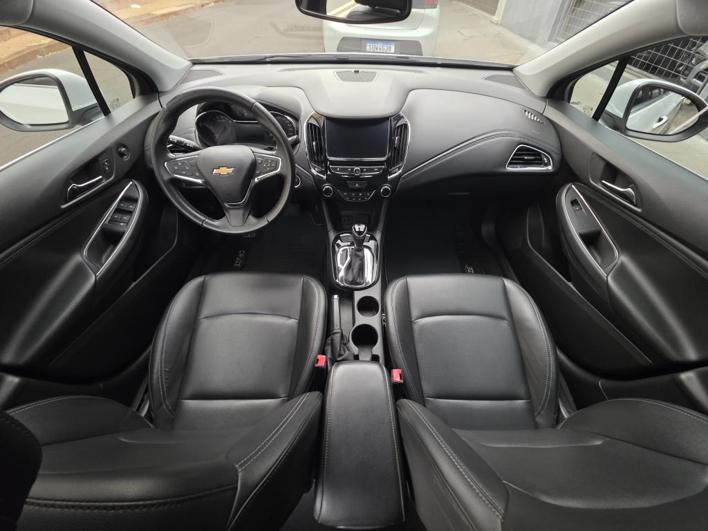 CHEVROLET Cruze Sedan - Foto