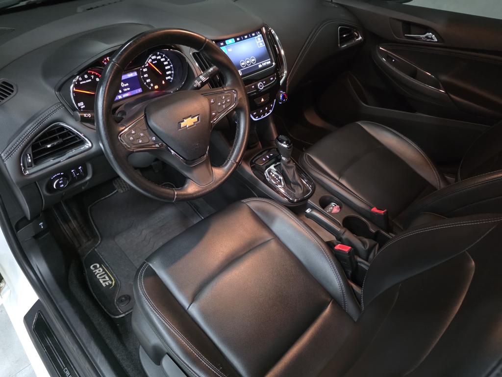 CHEVROLET Cruze Sedan - Foto
