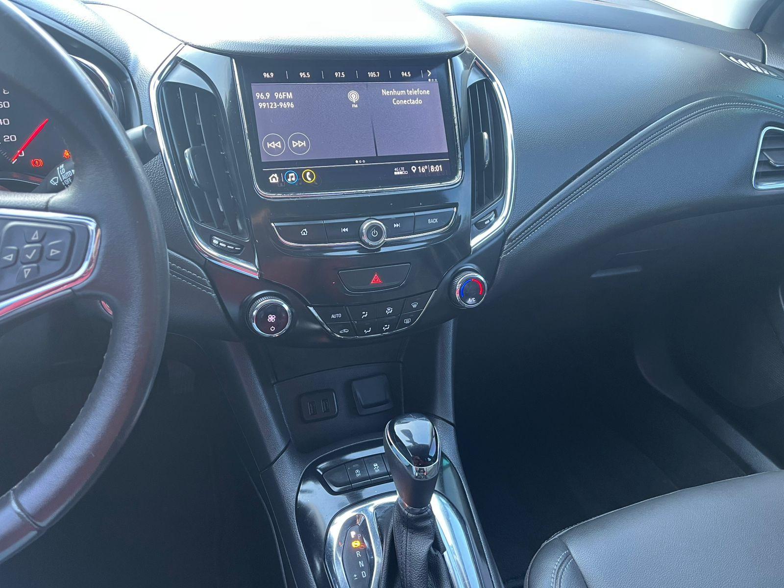 CHEVROLET Cruze Sedan - Foto